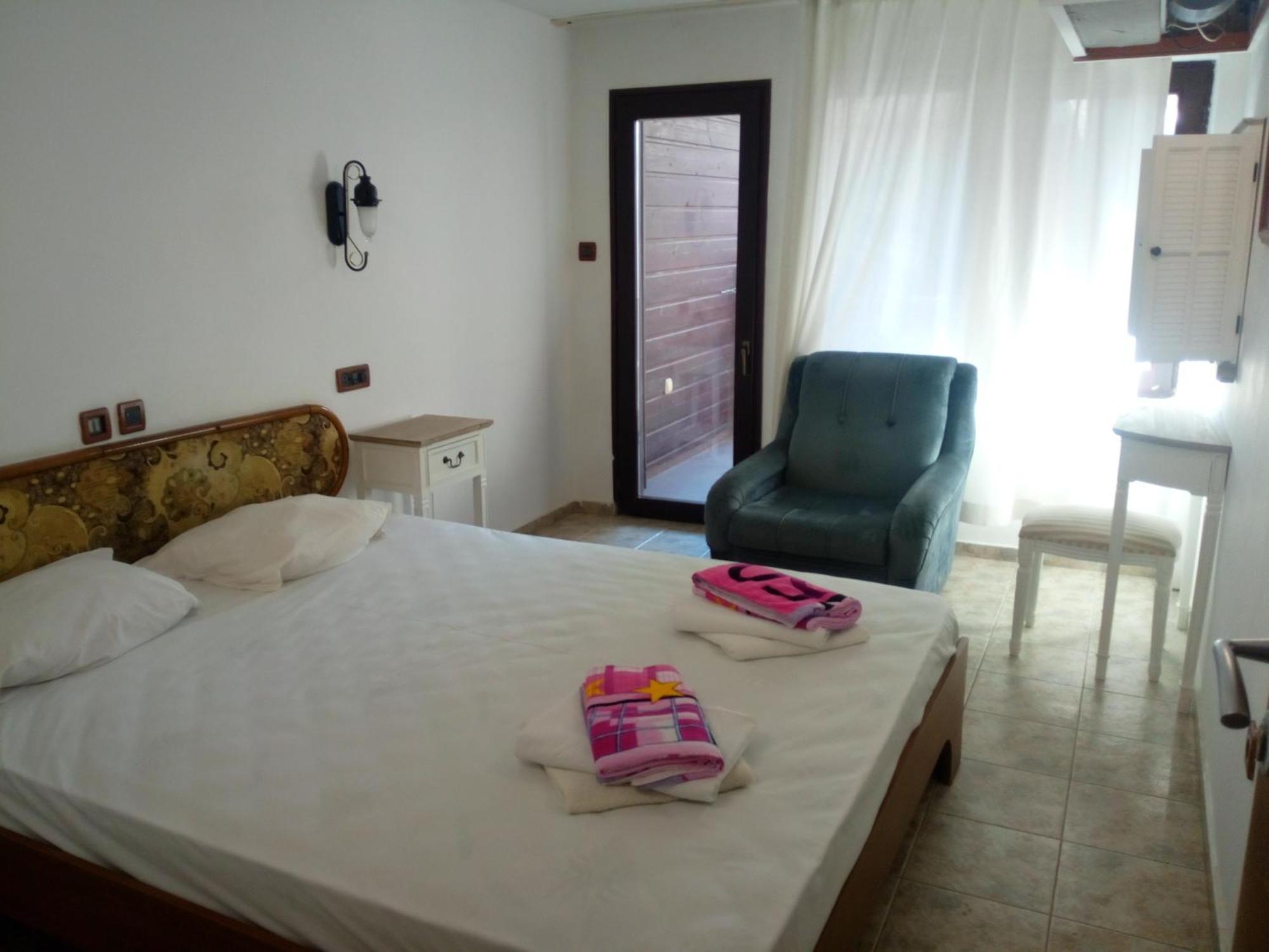 Rony Hotel Nesebar Exterior foto